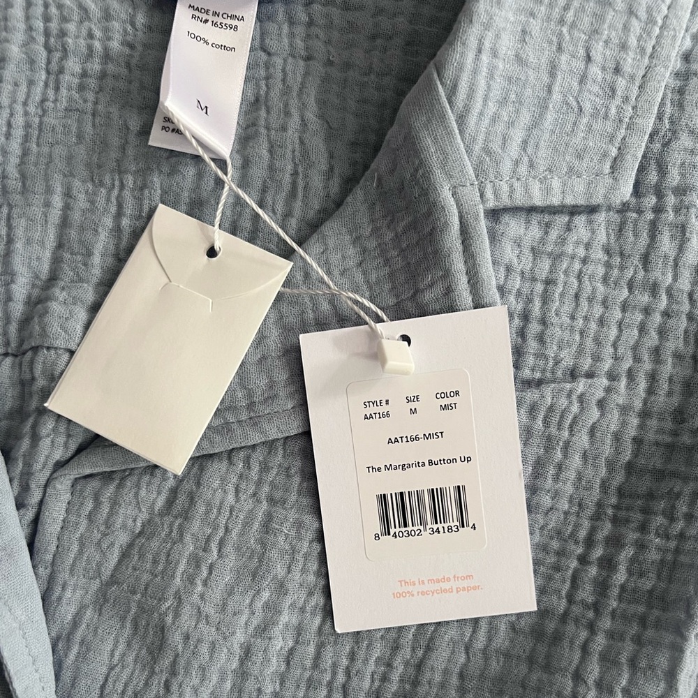 Andie The Margarita Button Up Cotton Shirt Size Medium in Mist Blue - Picture 5 of 5